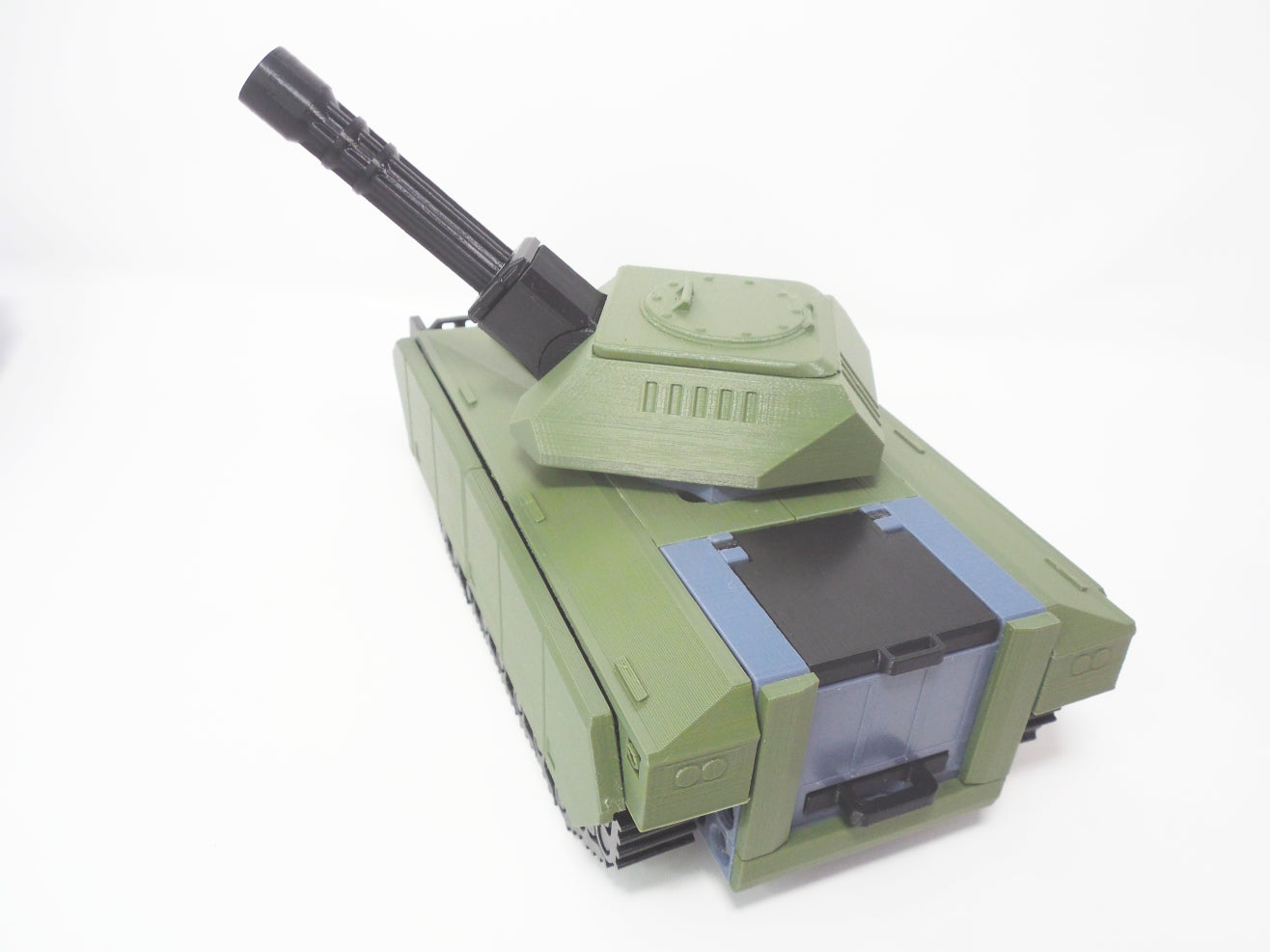 Tanque con cañón rotatorio Stormborn de Modumotors